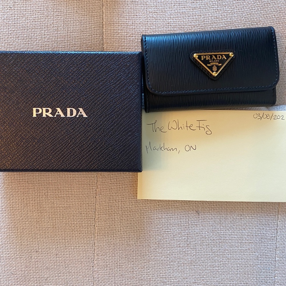 Prada key holder NEW
